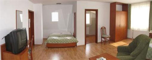 фото отеля Hotel Kristaly Hajduszoboszlo