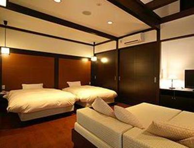 фото отеля Takedao Onsen Koyoukan Bettei Azalee Inn Takarazuka