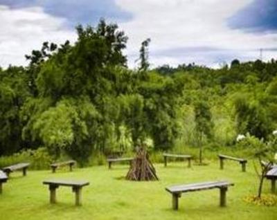 фото отеля Phukaew Resort and Adventure Park
