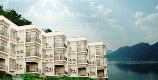 фото отеля Lilac Garden Hotel Taiping Lake