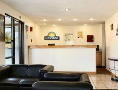 фото отеля Days Inn Cloverdale
