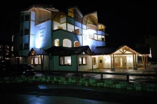 фото отеля Ambiez Suite Hotel