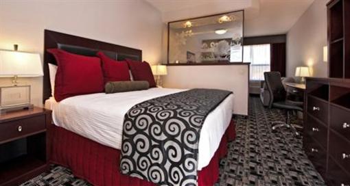 фото отеля Shilo Inn Suites Hotel Hilltop Pomona