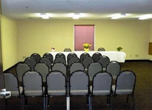 фото отеля Best Western Dawson Village Inn