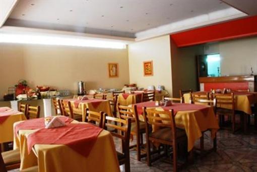 фото отеля Altezza Apart Suites Mendoza