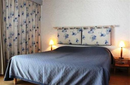 фото отеля Motel Ile de Lumiere Saint-Pierre-d'Oleron