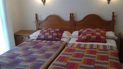 фото отеля Hostal Navas 14