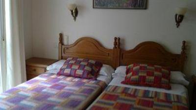 фото отеля Hostal Navas 14