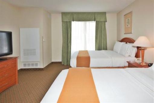 фото отеля Holiday Inn Express Suites Southfield
