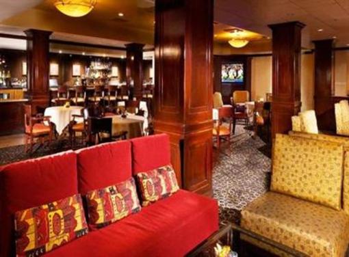 фото отеля Crowne Plaza Beverly Hills