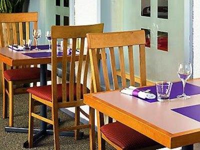 фото отеля Novotel Tours Sud
