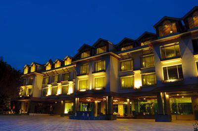 фото отеля Aveda Hotel Manali
