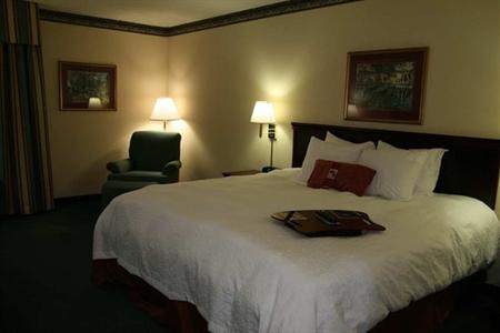 фото отеля Hampton Inn Batesville (Mississippi)