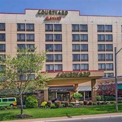 фото отеля Courtyard Secaucus Meadowlands