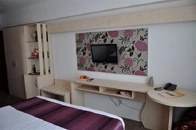 фото отеля Hotel Restaurant Plaza