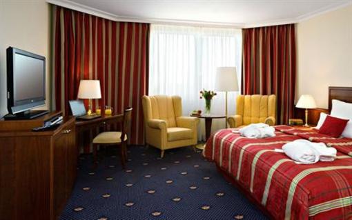 фото отеля The Diplomat Hotel
