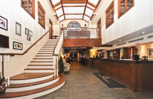 фото отеля Chateau Beauvallon Mont Tremblant