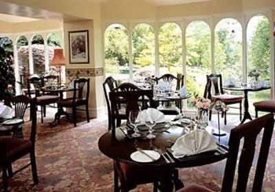 фото отеля Burn How Garden House Hotel Bowness-on-Windermere