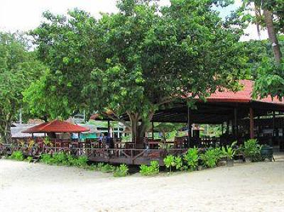 фото отеля Phi Phi Natural Resort