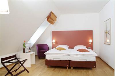 фото отеля Parkhotel Wolfsburg