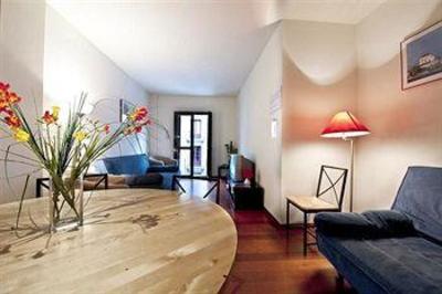 фото отеля Old Town Apartments Barcelona