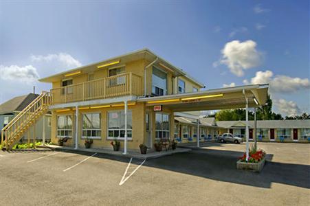 фото отеля Americas Best Value Gardens Inn Niagara Falls