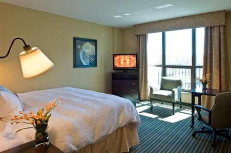 фото отеля Hampton Inn & Suites National Harbor / Alexandria Area