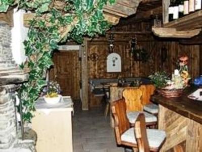 фото отеля Gasthof Felsenstuberl