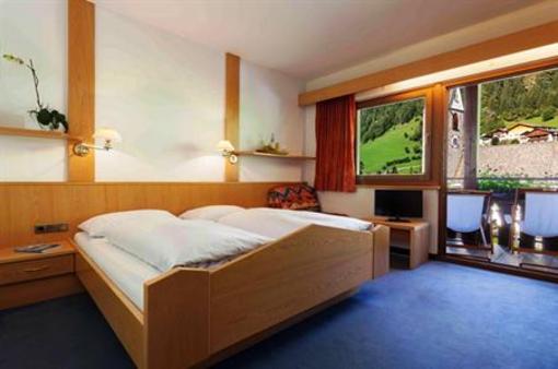 фото отеля Natur & Wanderhotel Rainer