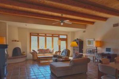 фото отеля Tucson Vacation House in a Wildlife Sanctuary