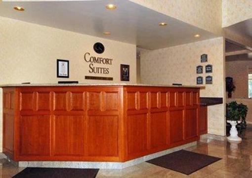 фото отеля Comfort Suites West Warwick