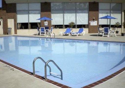 фото отеля Comfort Inn Riverfront