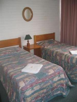фото отеля Surfspray Court Holiday Apartments