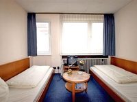Basic-Hotel Ostseehalle