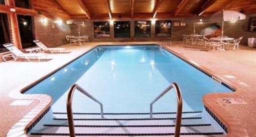 фото отеля AmericInn Lodge & Suites Coon Rapids