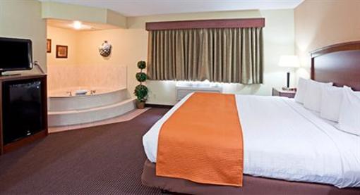фото отеля AmericInn Lodge & Suites Fargo