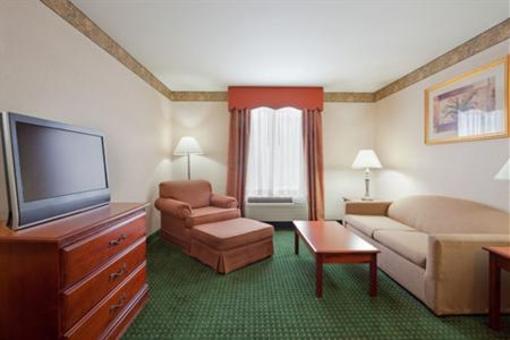 фото отеля Holiday Inn Express Great Barrington