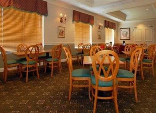 фото отеля Comfort Suites Clifton Park