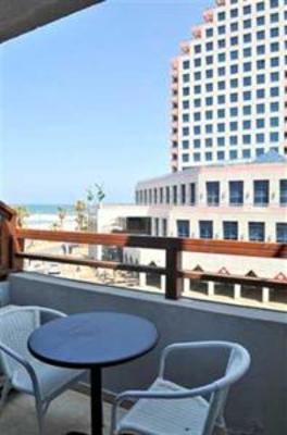 фото отеля Tel Aviv Seashore Suites