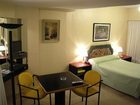 фото отеля Embassy All Suites Hotel