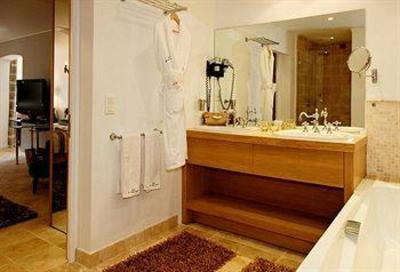 фото отеля Hotel Le Verger Maelvi Grimaud