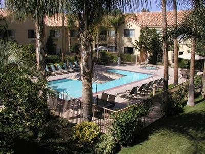 фото отеля Hilton Garden Inn Valencia Six Flags