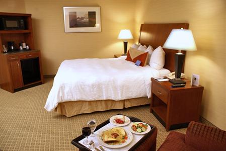 фото отеля Hilton Garden Inn Valencia Six Flags