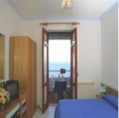 фото отеля Hotel St Leonard