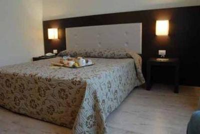 фото отеля Max Hotel Executive