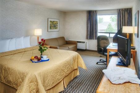 фото отеля Comfort Inn Rock Forest