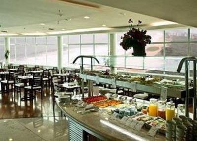 фото отеля Comfort Suites Macae