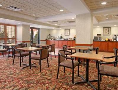 фото отеля Wingate by Wyndham Arlington Heights