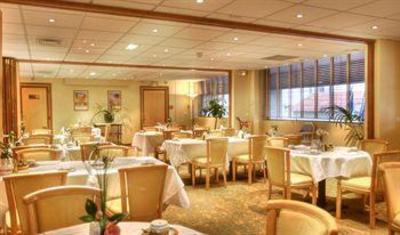 фото отеля Grand Hotel Mercure Croisette Beach Hotel