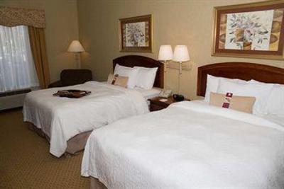 фото отеля Hampton Inn Chicopee